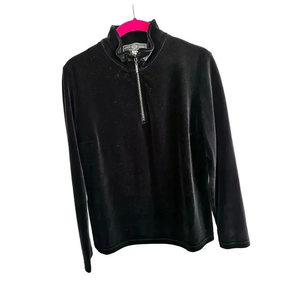 St. John Women's Black velour hooded Jacket Size small - Picture 1 of 6